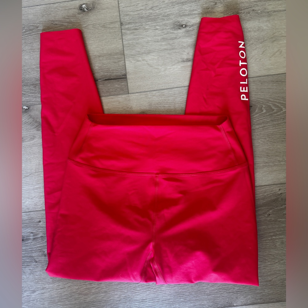 Peloton Cadent Legging - Medium - Picture 5 of 5